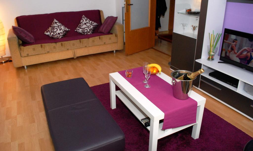 Sunny Old Town Apartments Bucureşti Exterior foto