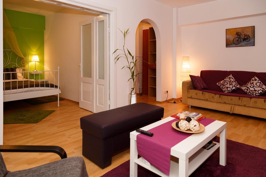 Sunny Old Town Apartments Bucureşti Exterior foto